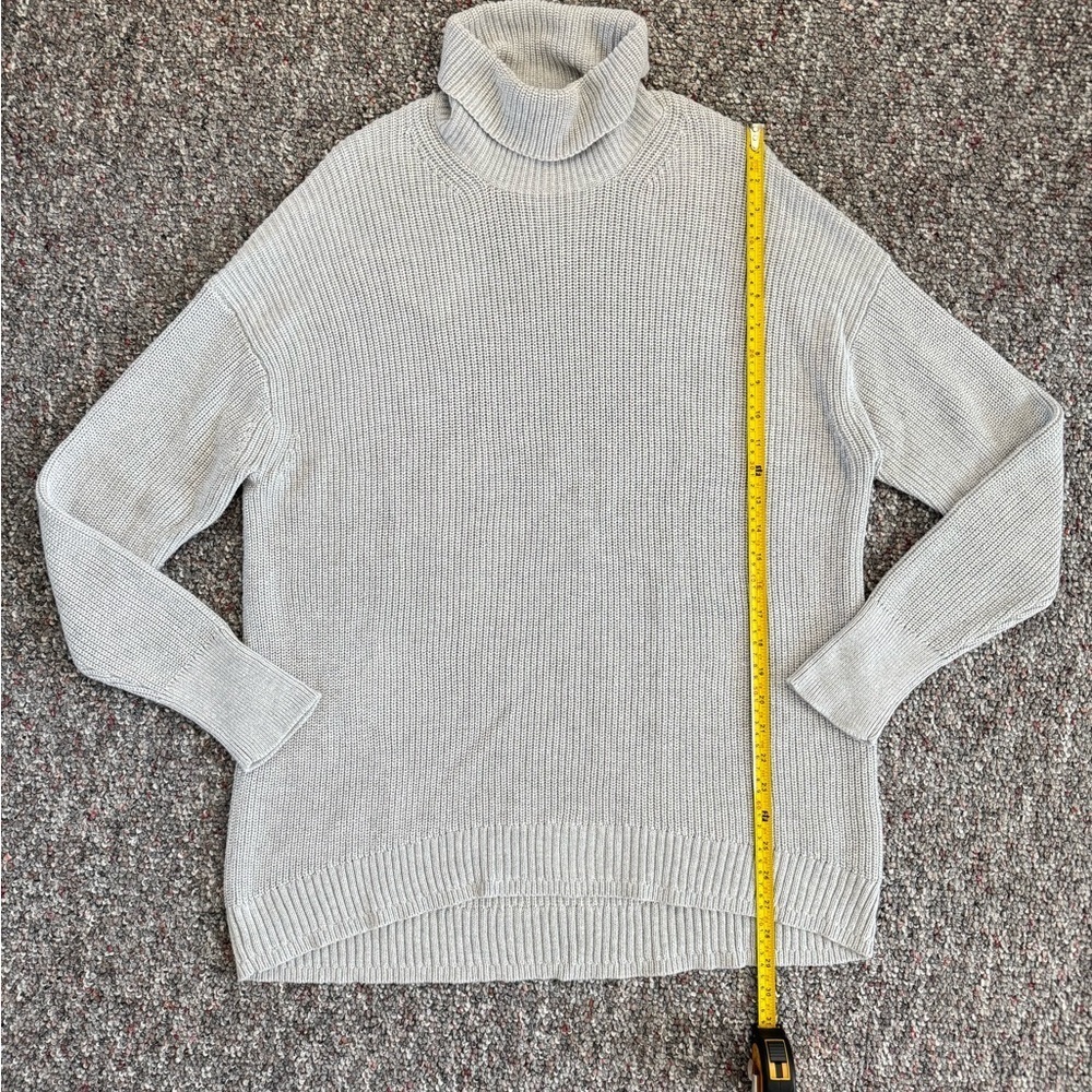J. Crew Light Gray Cotton Cashmere Turtleneck Sweater Size Medium Long